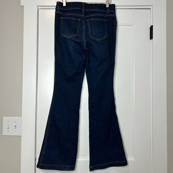 SPANX EveryWear Flare Jeans Size Medium High Rise - Picture 4 of 8